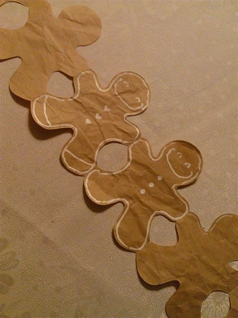 Gingerbread Man Chain Template